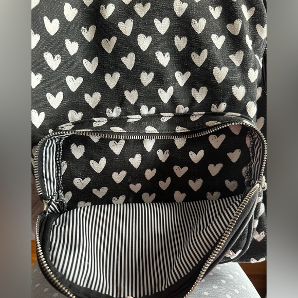 No Boundaries Black with white hearts Backpack - Picture 2 of 8